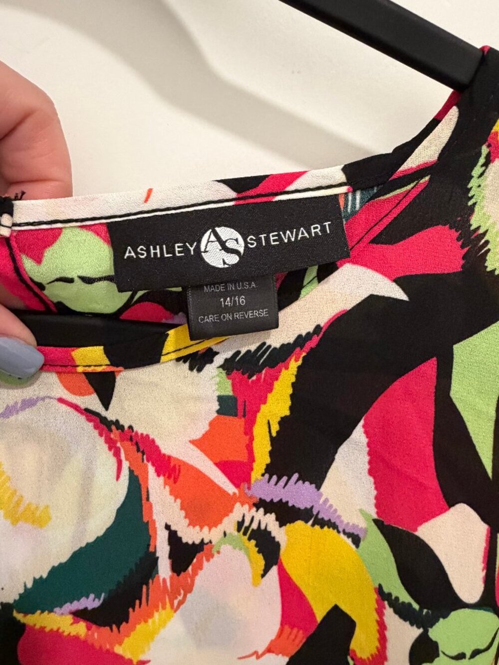 Ashley Stewart Floral Abstract Blouse Womens 14/16 Multicolor Keyhole Back Top - Picture 5 of 5